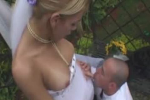 shelady In A Wedding dress And Godfather In Secret Sex Action
