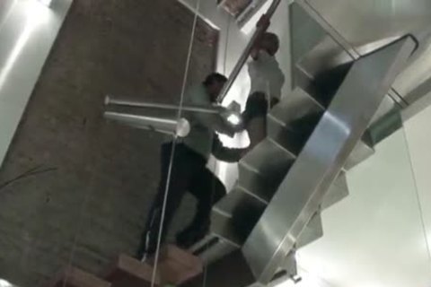 Shelady überrascht Teen mit Ramrod und lässt ihren Arsch ohne Cum Drumm pflügen, bis er drinnen kommt