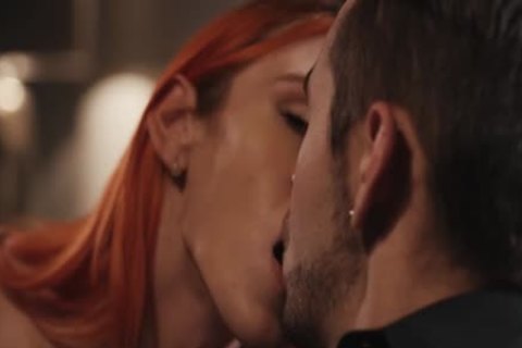 Tetona peliroja caucásica tbabe aspens brooks martilla a su chico dante