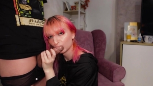 pretty young tranny Sucks A juicy pecker XhCjpkP