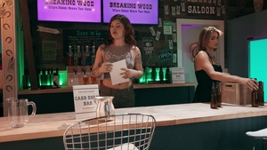 Trans Angels: Durchbohrtes Schätzchen, das sich Träume erfüllt