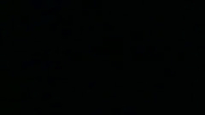 schmutzige Latino-Shemale in einem Video